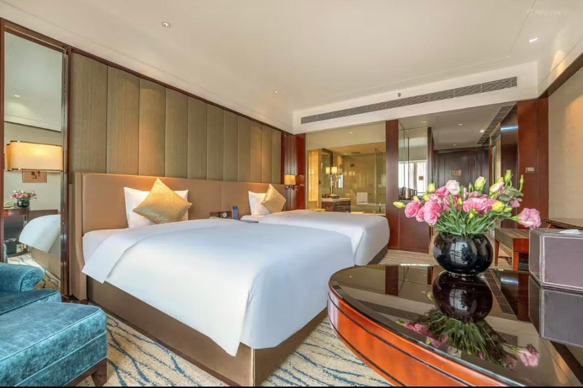 Kangda Howard Johnson Hotel Qingdao Xianlang Bagian luar foto